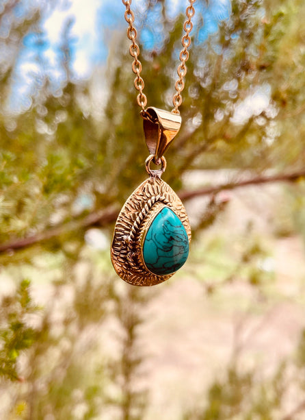 Turquoise Gold Necklace / Simple / Classic / Hypoallergenic / Boho / Inca / Ethnic / Hypoallergenic / Illuminati