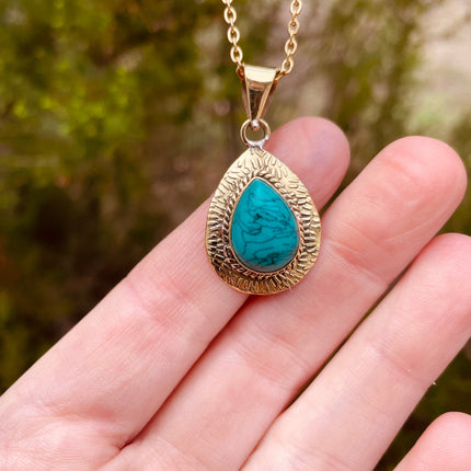 Turquoise Gold Necklace / Simple / Classic / Hypoallergenic / Boho / Inca / Ethnic / Hypoallergenic / Illuminati