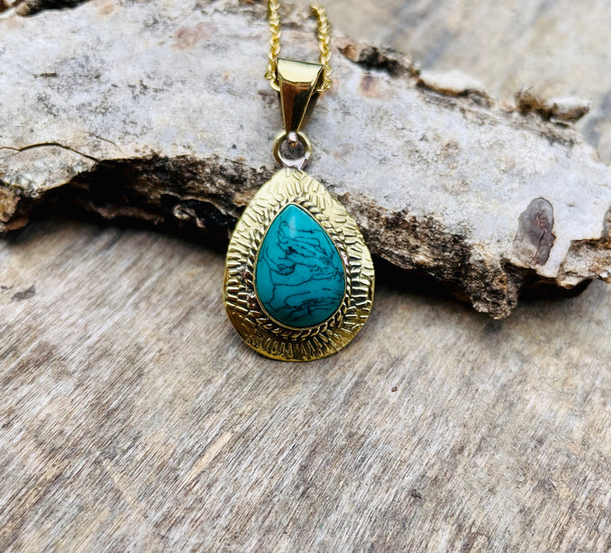 Turquoise Gold Necklace / Simple / Classic / Hypoallergenic / Boho / Inca / Ethnic / Hypoallergenic / Illuminati