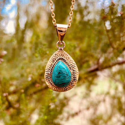 Turquoise Gold Necklace / Simple / Classic / Hypoallergenic / Boho / Inca / Ethnic / Hypoallergenic / Illuminati
