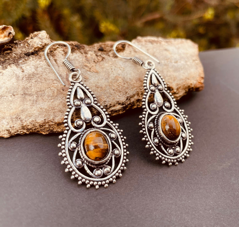 Tiger Eye earrings Silver Drop Dangle earrings / Birth Stone / Ethnic / rustic, yoga, hippie, gypsy, pretty, psy, boho, bohemian, festival