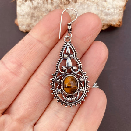 Tiger Eye earrings Silver Drop Dangle earrings / Birth Stone / Ethnic / rustic, yoga, hippie, gypsy, pretty, psy, boho, bohemian, festival