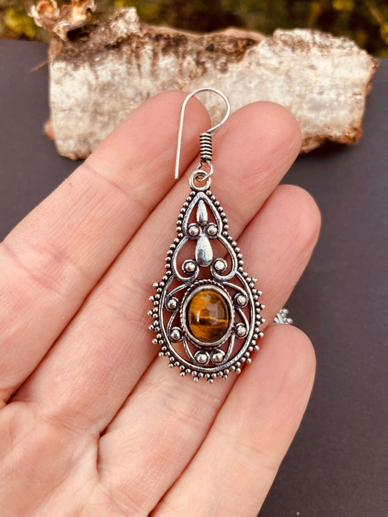 Tiger Eye earrings Silver Drop Dangle earrings / Birth Stone / Ethnic / rustic, yoga, hippie, gypsy, pretty, psy, boho, bohemian, festival