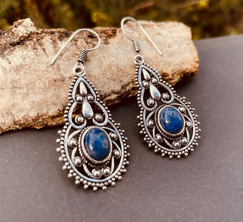 Lapis Lazuli earrings Silver Drop Dangle earrings / Birth Stone / Ethnic / rustic, hippie, gypsy, pretty, psy, boho, bohemian, festival