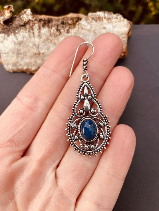 Lapis Lazuli earrings Silver Drop Dangle earrings / Birth Stone / Ethnic / rustic, hippie, gypsy, pretty, psy, boho, bohemian, festival