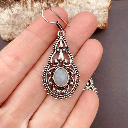 Silver Moonstone Earrings Drop Dangle earrings / Birth Stone / Ethnic / rustic, yoga, hippie, gypsy, pretty, psy, boho, bohemian, festival