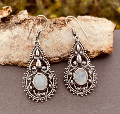 Silver Moonstone Earrings Drop Dangle earrings / Birth Stone / Ethnic / rustic, yoga, hippie, gypsy, pretty, psy, boho, bohemian, festival