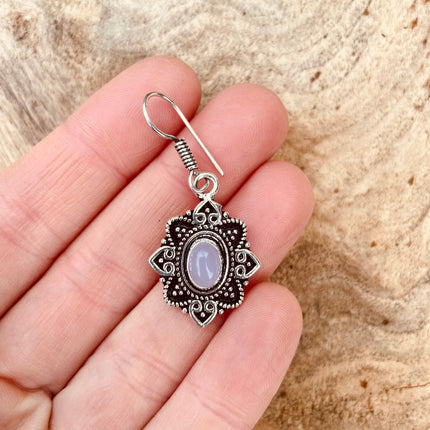 Rose Quartz earrings Silver Drop Dangle earrings / Birth Stone / Ethnic / rustic, yoga, hippie, gypsy, pretty, psy, boho, bohemian, festival