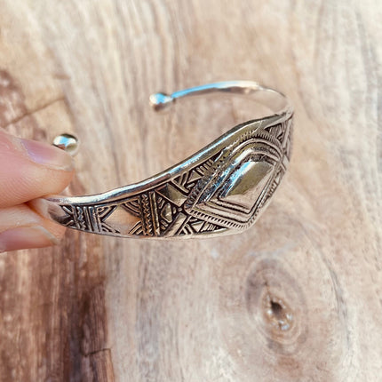 Tuareg Jewelery Silver Bracelet / Bangle / Cuff / Unisex / Boho / Ethnic / Rustic / Bohemian / Hippie / Gypsy / Geometric /
