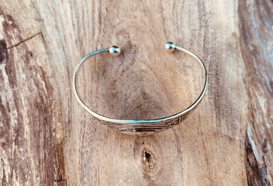 Tuareg Jewelery Silver Bracelet / Bangle / Cuff / Unisex / Boho / Ethnic / Rustic / Bohemian / Hippie / Gypsy / Geometric /