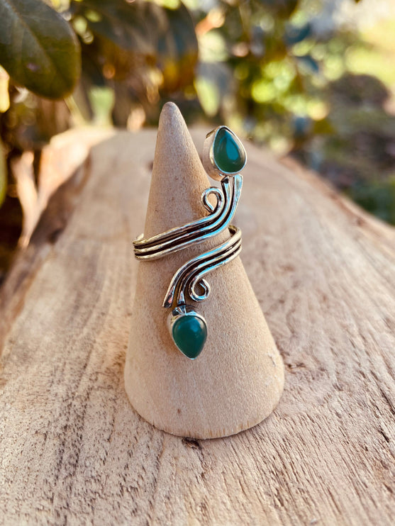 Adjustable Silver Green Onyx ring / Birthstone / Boho / Ethnic / Rustic / Tribal / Gypsy / Festival / Healing 