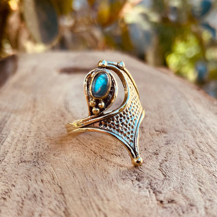 Labradorite Ethnic Ring Brass / Boho / Bohemian / Psy / Rustic / Tribal / Gypsy / Festival / Healing / Festival 