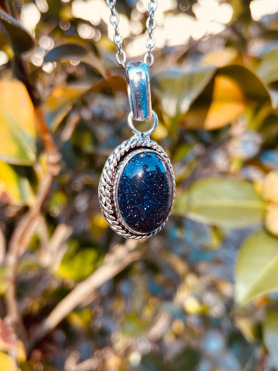 Blue Goldstone Silver Necklace / Simple / Classic / Hypoallergenic / Boho / Crystal Jewelery / Ethnic / Hypoallergenic / Illuminati