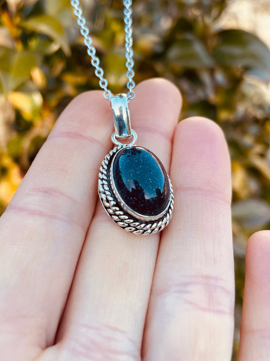 Blue Goldstone Silver Necklace / Simple / Classic / Hypoallergenic / Boho / Crystal Jewelery / Ethnic / Hypoallergenic / Illuminati