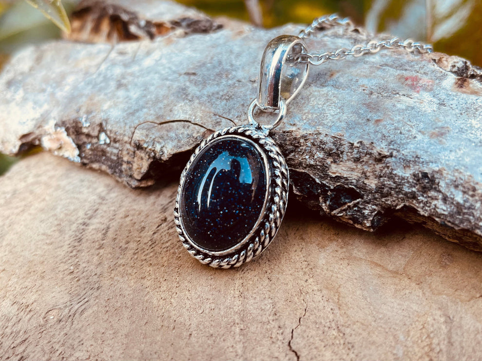 Blue Goldstone Silver Necklace / Simple / Classic / Hypoallergenic / Boho / Crystal Jewelery / Ethnic / Hypoallergenic / Illuminati