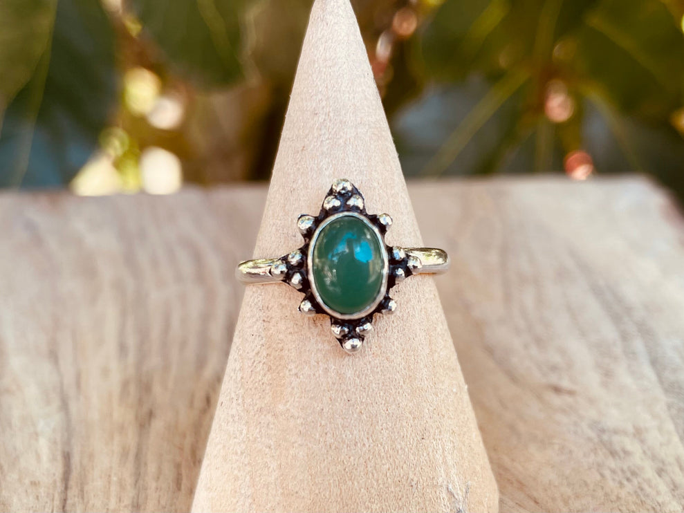 Green Onyx and Silver Ring / Boho / Ethnic / Rustic / Tribal / Gypsy / Festival / Indian / Festival 