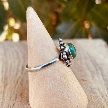 Green Onyx and Silver Ring / Boho / Ethnic / Rustic / Tribal / Gypsy / Festival / Indian / Festival 