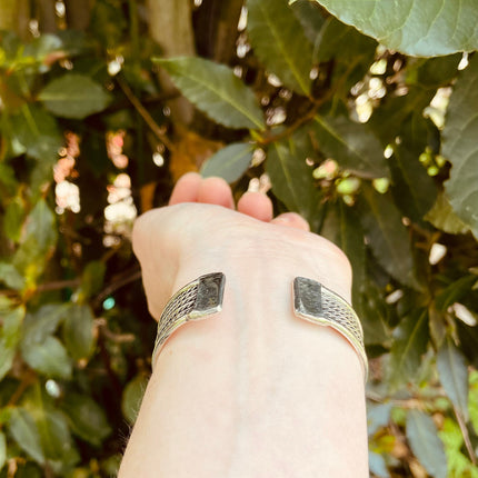 Bracelet Manchette Argent / Mixte / Jonc / Laiton / Rustique / Ethnique / Bohème / Hippie / Gypsy / Chic / Bijou / Réglable / Mixte