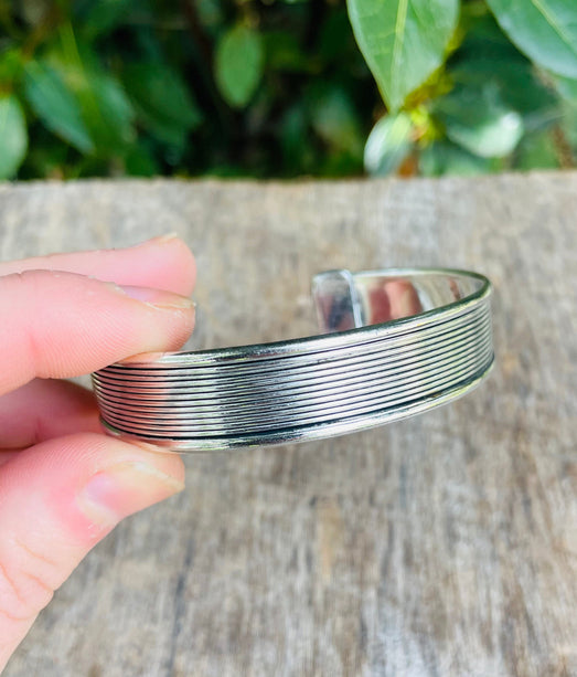 Bracelet Manchette Argent / Mixte / Jonc / Laiton / Rustique / Ethnique / Bohème / Hippie / Gypsy / Chic / Bijou / Réglable / Mixte