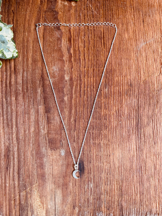 Sterling Silver Necklace Moon Pendant Adjustable Chain / ZIrcon / Delicate / Dainty Jewelery / Modern / Contemporary jewellery / Boho style