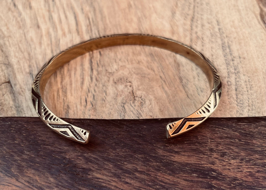 Aztec Brass Bracelet / Tuareg Jewelry / Cuff / Unisex / Boho / Ethnic / Rustic / Bohemian / Hippie / Gypsy / Geometric /