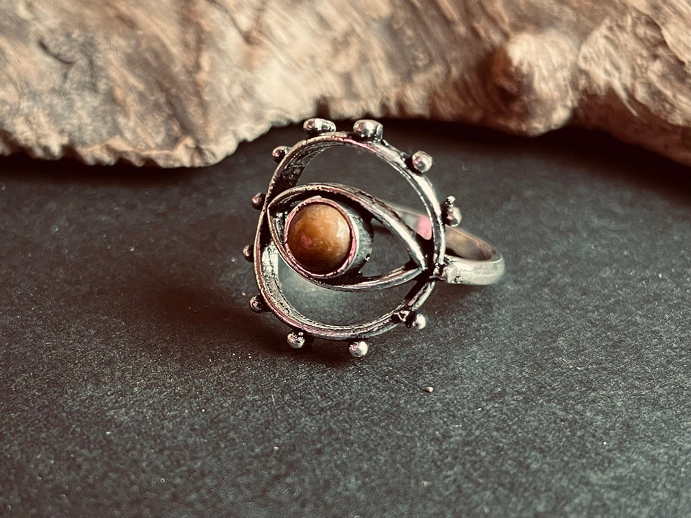 Silver Eye Tiger's Eye Ring / Unique Gemstone Ring / Unisex Ring / Illuminati / Third Eye / Boho / Ethnic / Rustic / Gypsy / Psy / Thumb