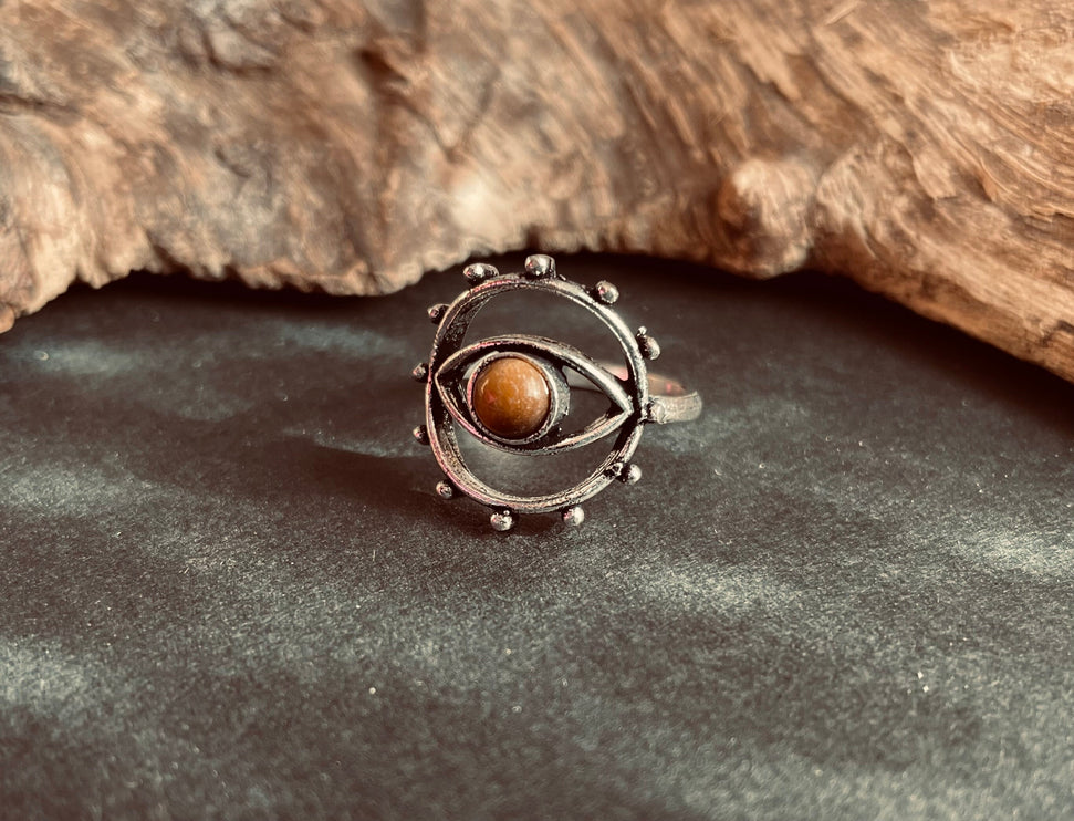 Silver Eye Tiger's Eye Ring / Unique Gemstone Ring / Unisex Ring / Illuminati / Third Eye / Boho / Ethnic / Rustic / Gypsy / Psy / Thumb