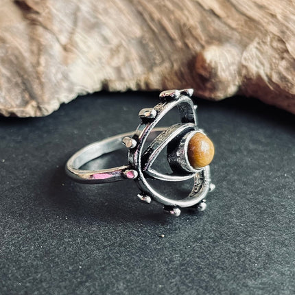 Silver Eye Tiger's Eye Ring / Unique Gemstone Ring / Unisex Ring / Illuminati / Third Eye / Boho / Ethnic / Rustic / Gypsy / Psy / Thumb