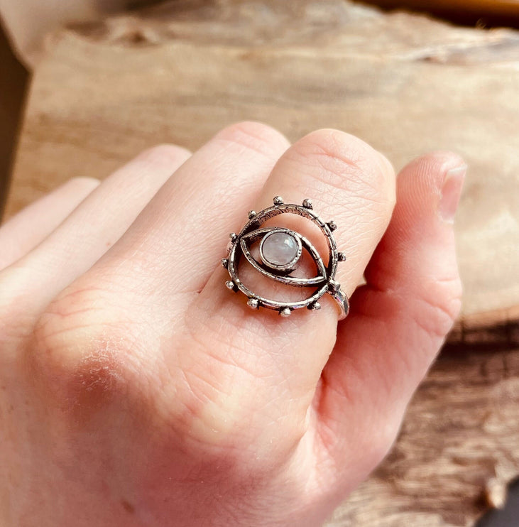 Silver Eye Tiger's Eye Ring / Unique Gemstone Ring / Unisex Ring / Illuminati / Third Eye / Boho / Ethnic / Rustic / Gypsy / Psy / Thumb